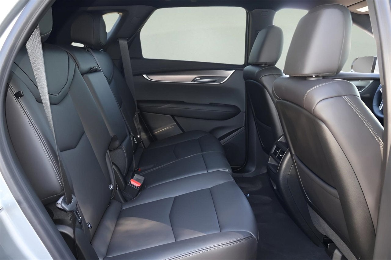 2025 Cadillac XT5 Luxury