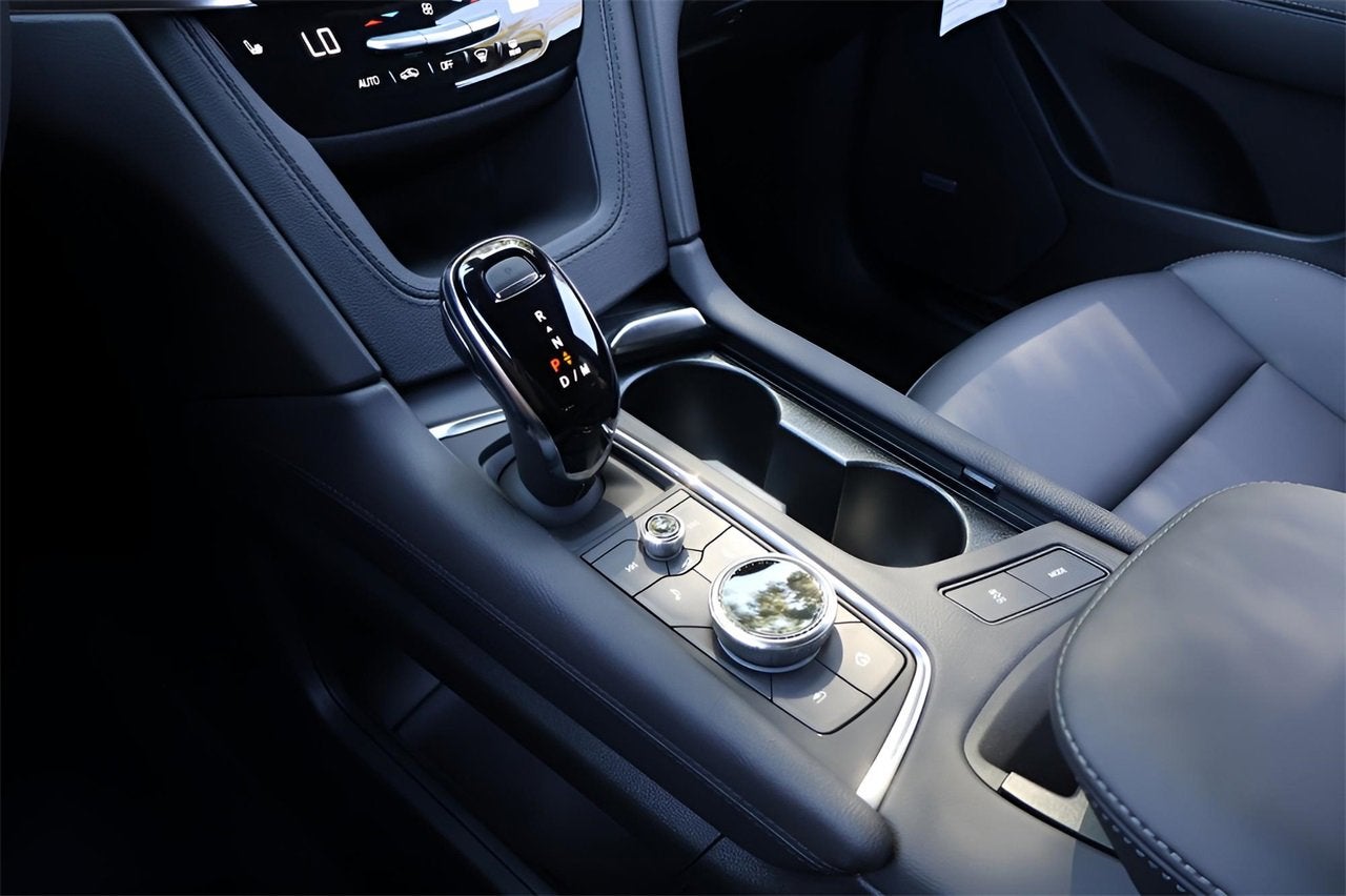 2025 Cadillac XT5 Luxury