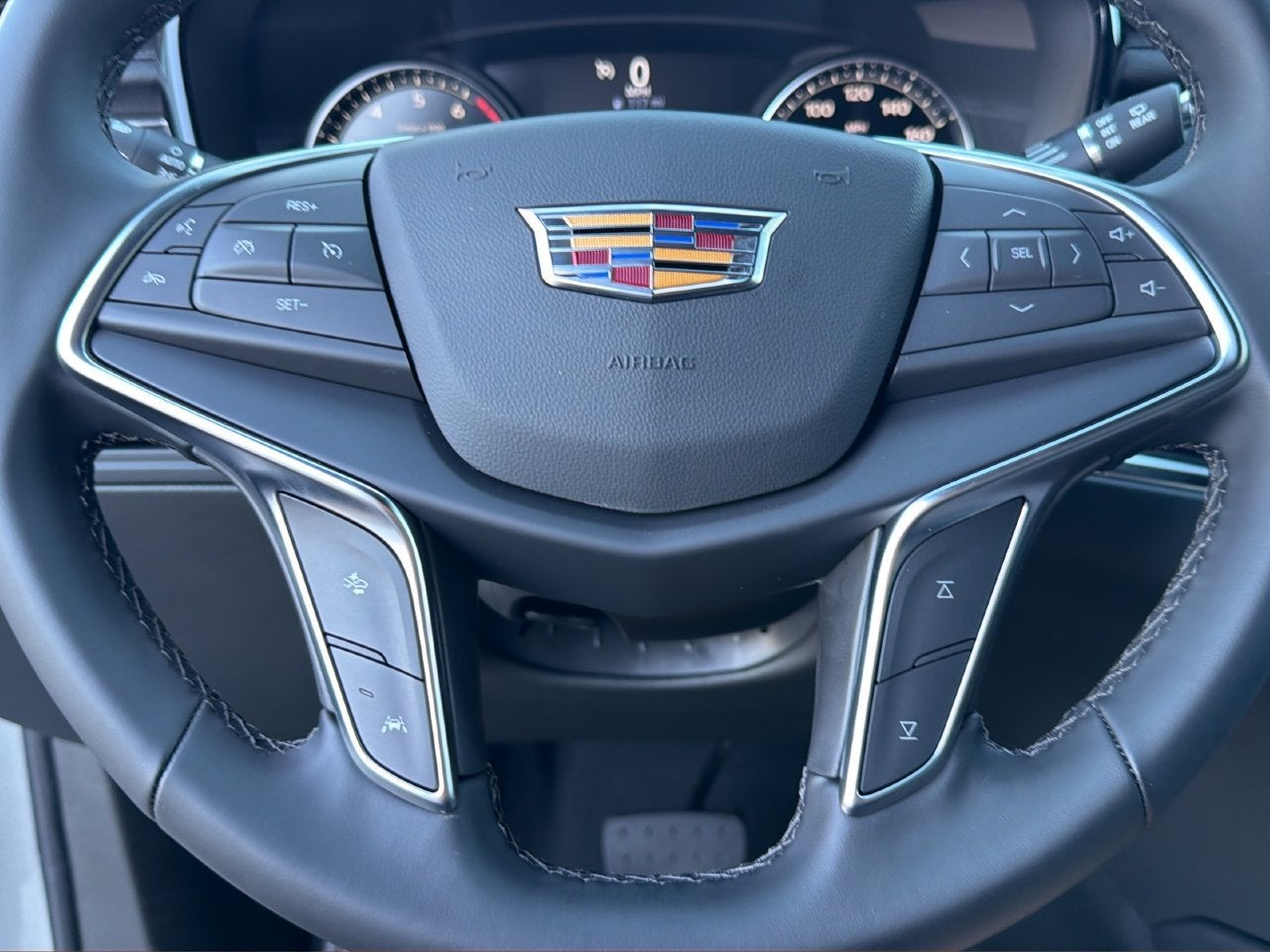 2026 Cadillac XT5 Luxury
