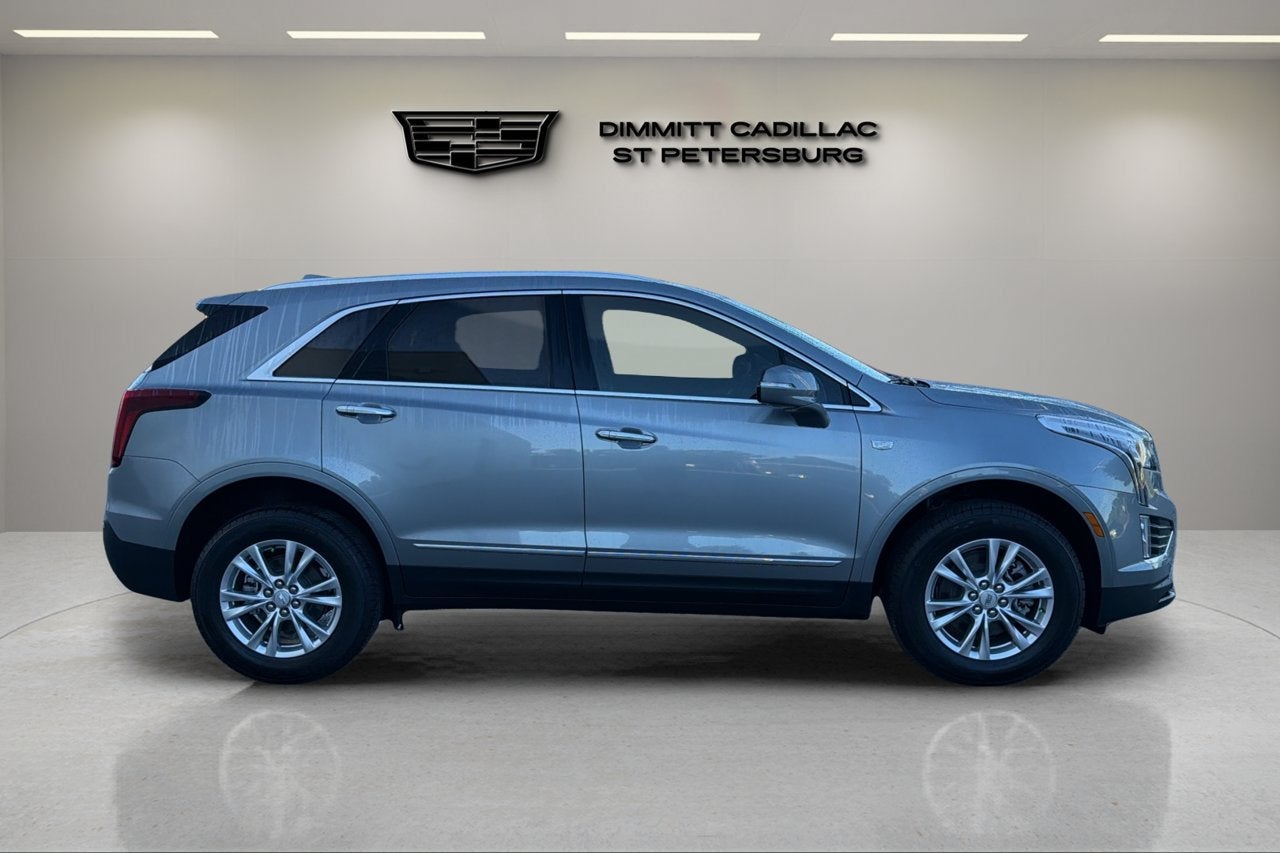 2026 Cadillac XT5 Luxury