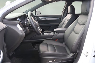 2025 Cadillac XT5 Luxury