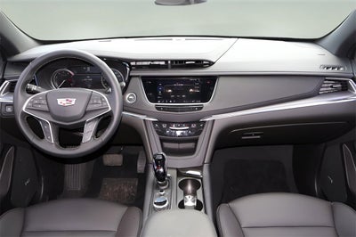 2025 Cadillac XT5 Luxury