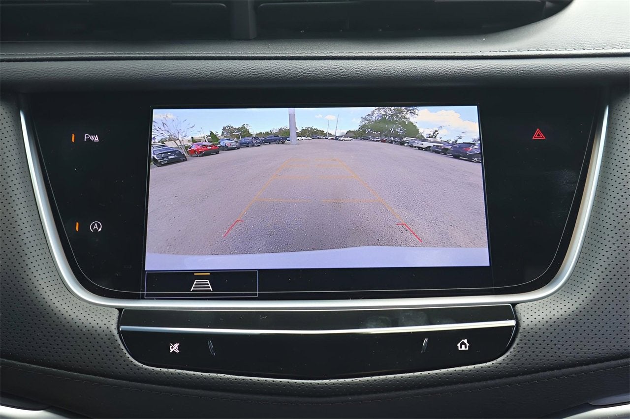 2025 Cadillac XT5 Luxury