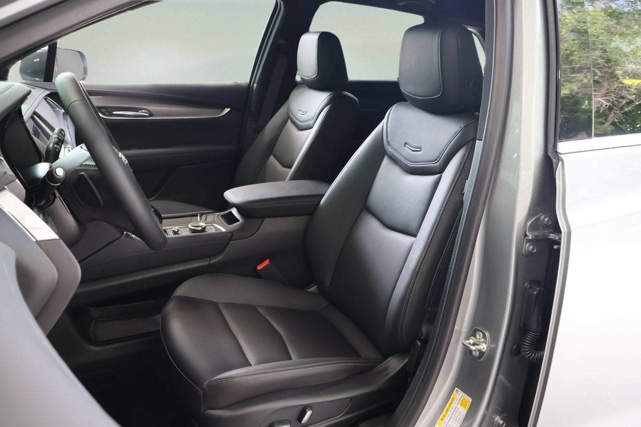 2026 Cadillac XT5 Luxury - Photo 10
