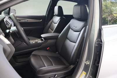 2026 Cadillac XT5 Luxury