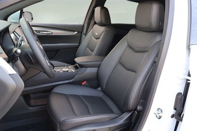 2026 Cadillac XT5 Luxury