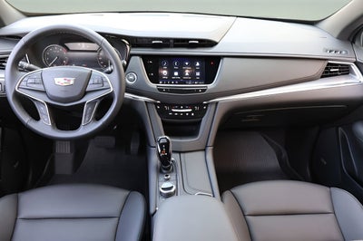 2026 Cadillac XT5 Luxury