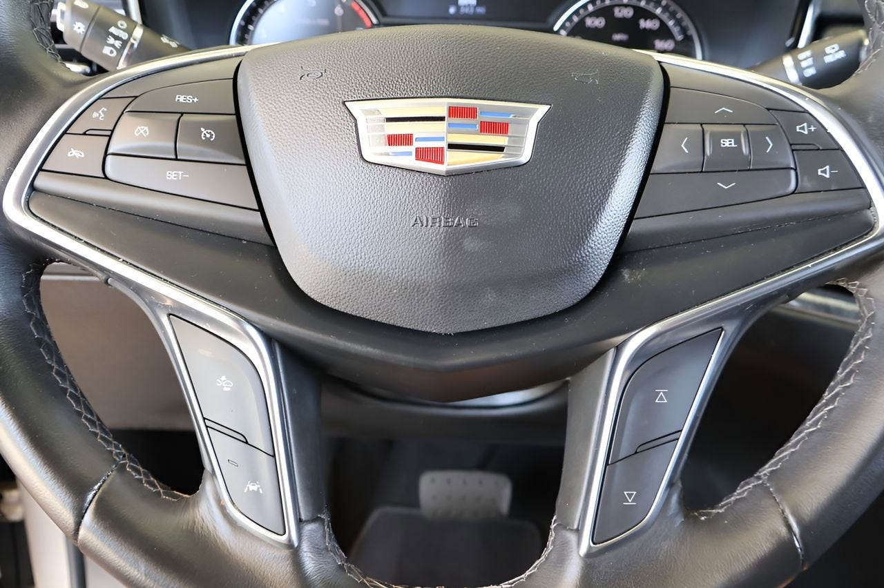 2023 Cadillac XT5 Luxury