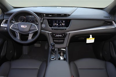 2025 Cadillac XT5 Luxury