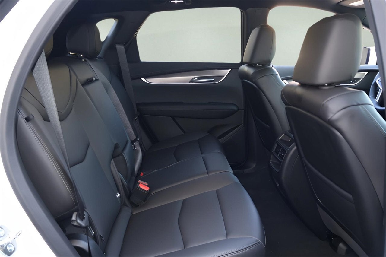 2025 Cadillac XT5 Luxury