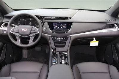 2026 Cadillac XT5 Luxury