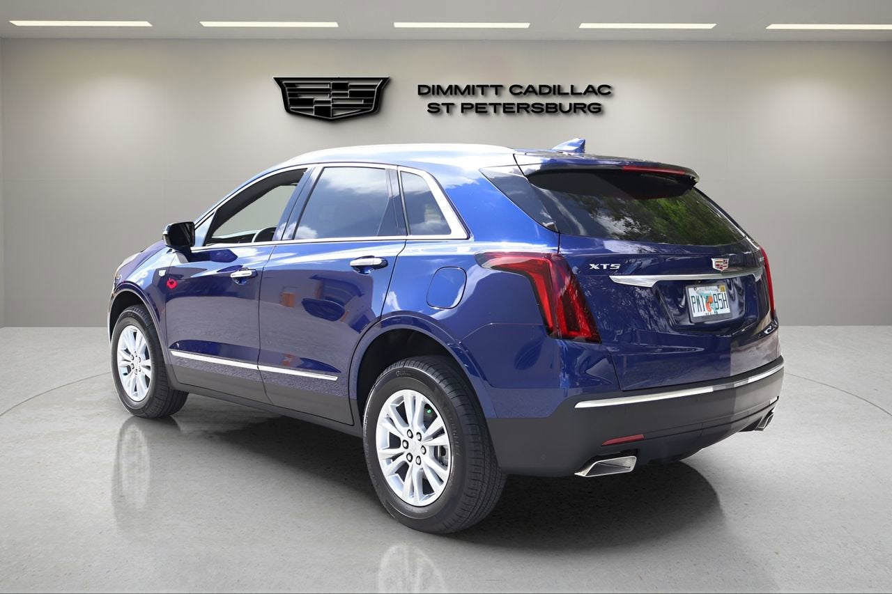 2026 Cadillac XT5 Luxury