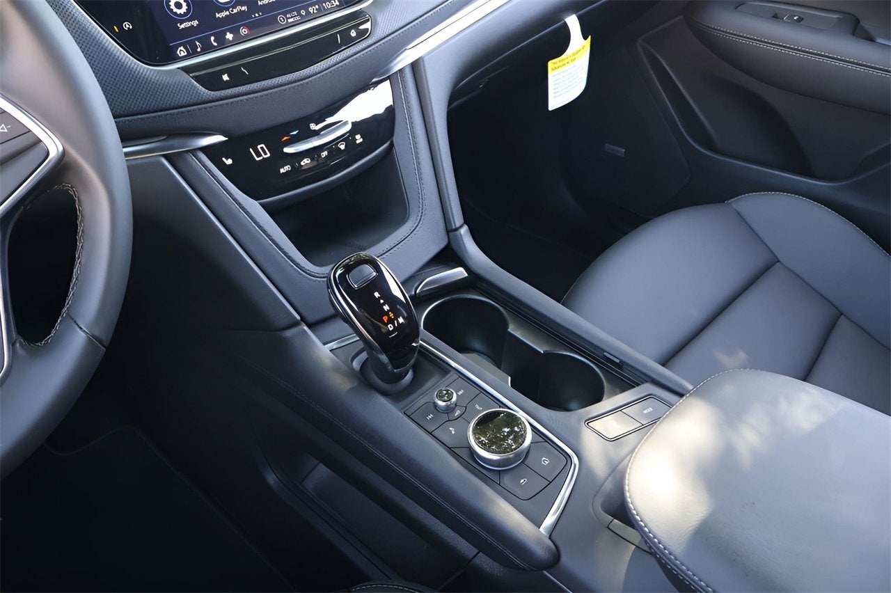 2025 Cadillac XT5 Luxury