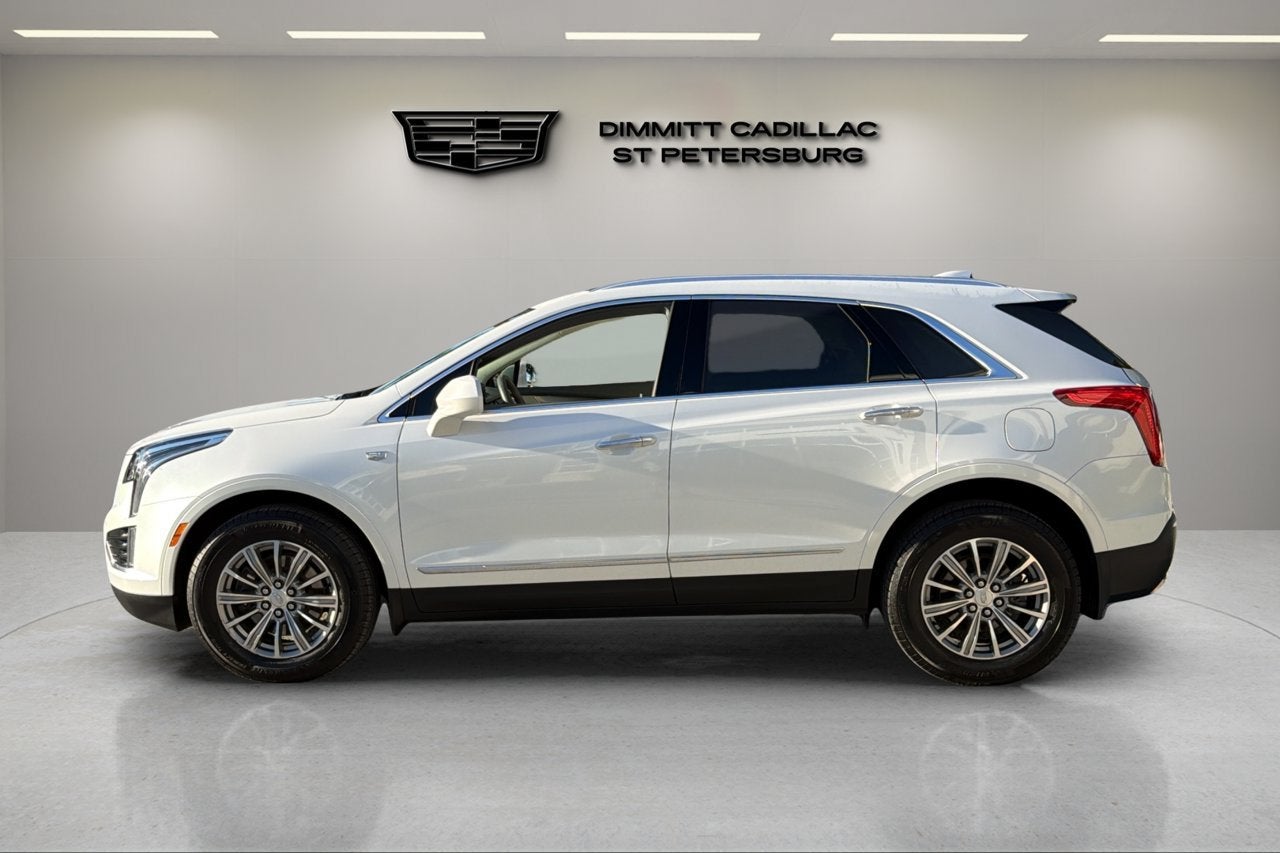 Used 2017 Cadillac XT5 Luxury with VIN 1GYKNBRS2HZ143236 for sale in Pinellas Park, FL