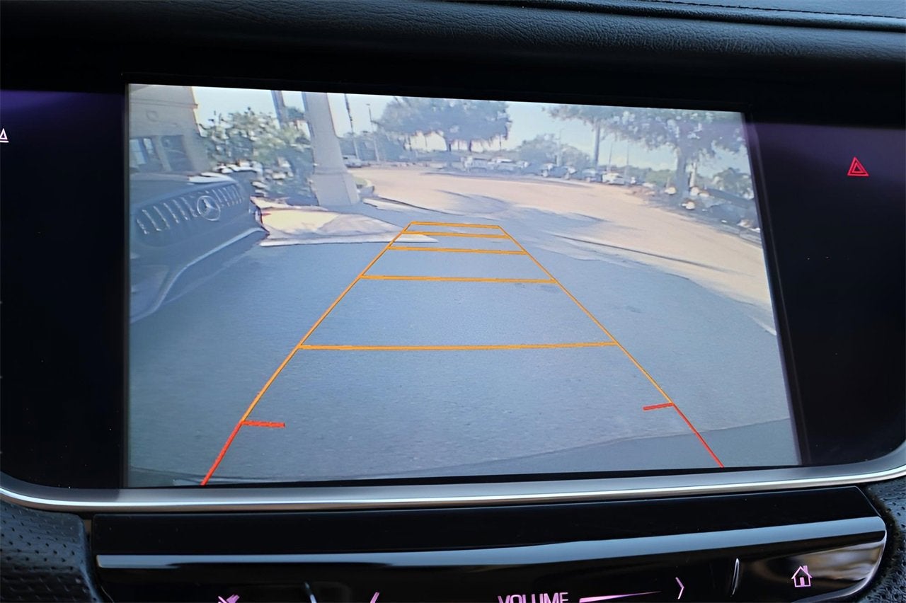 2017 Cadillac XT5 Luxury FWD