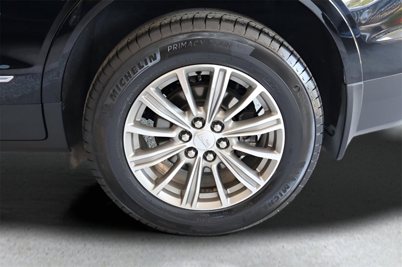 2017 Cadillac XT5 Luxury FWD