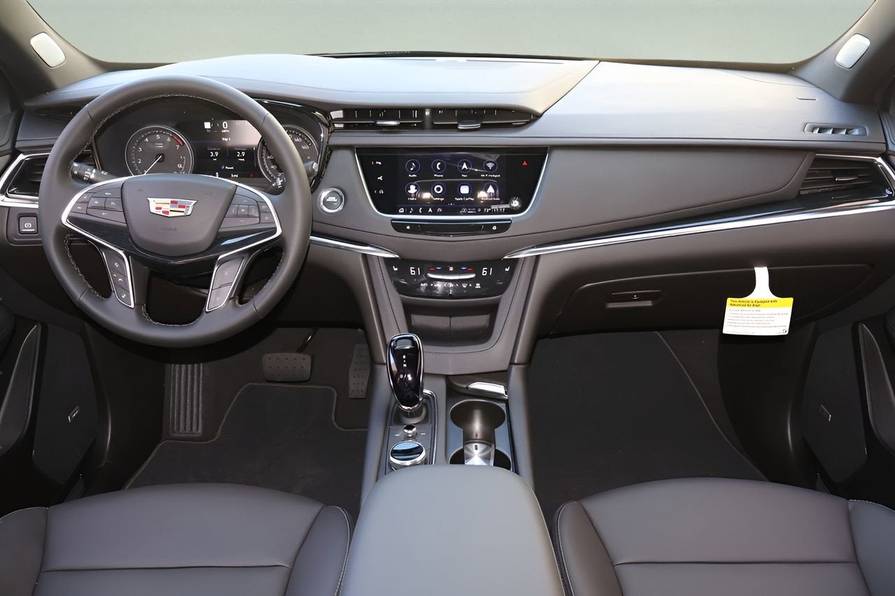 2026 Cadillac XT5 Premium Luxury