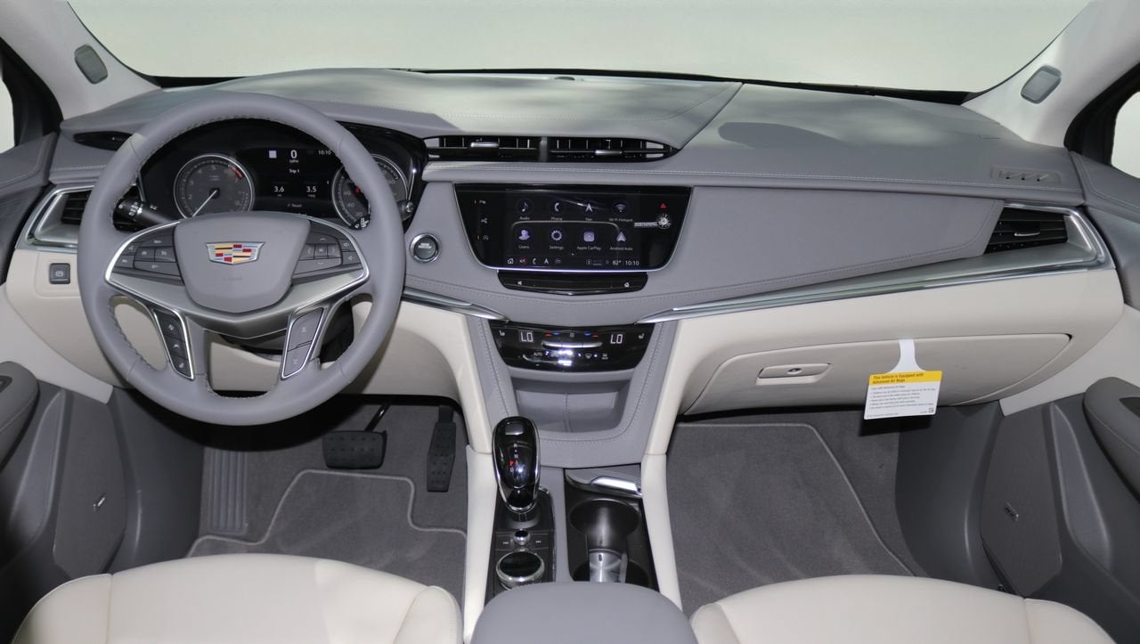 2026 Cadillac XT5 Premium Luxury