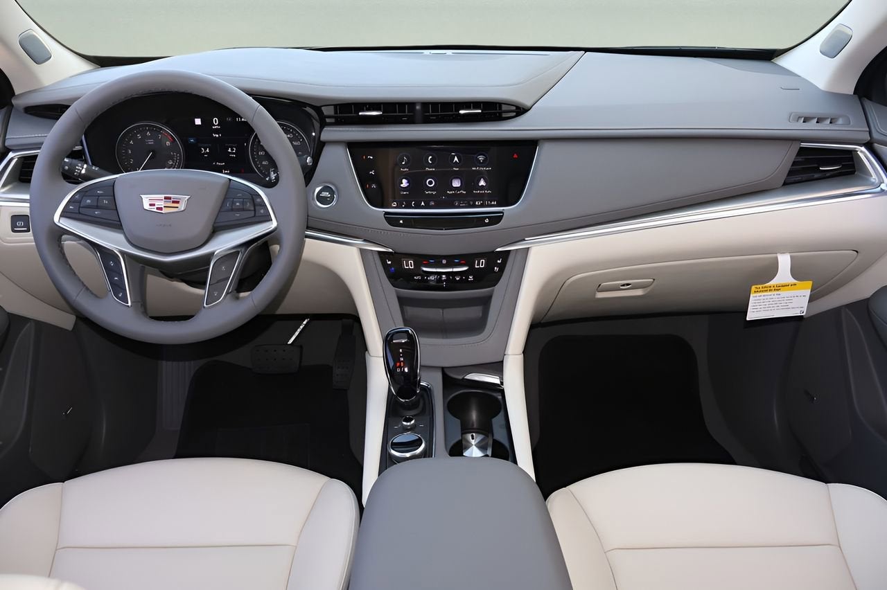 2026 Cadillac XT5 Premium Luxury