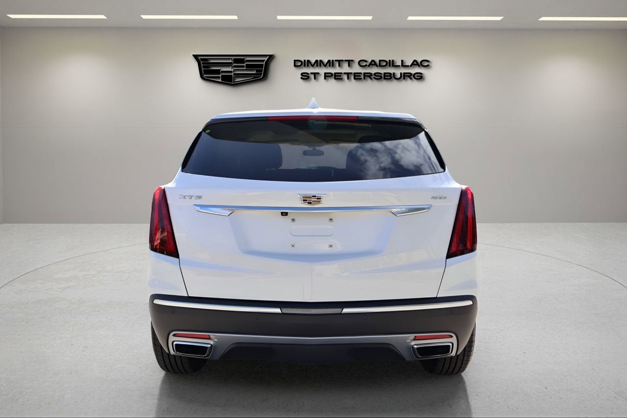 2022 Cadillac XT5 Premium Luxury
