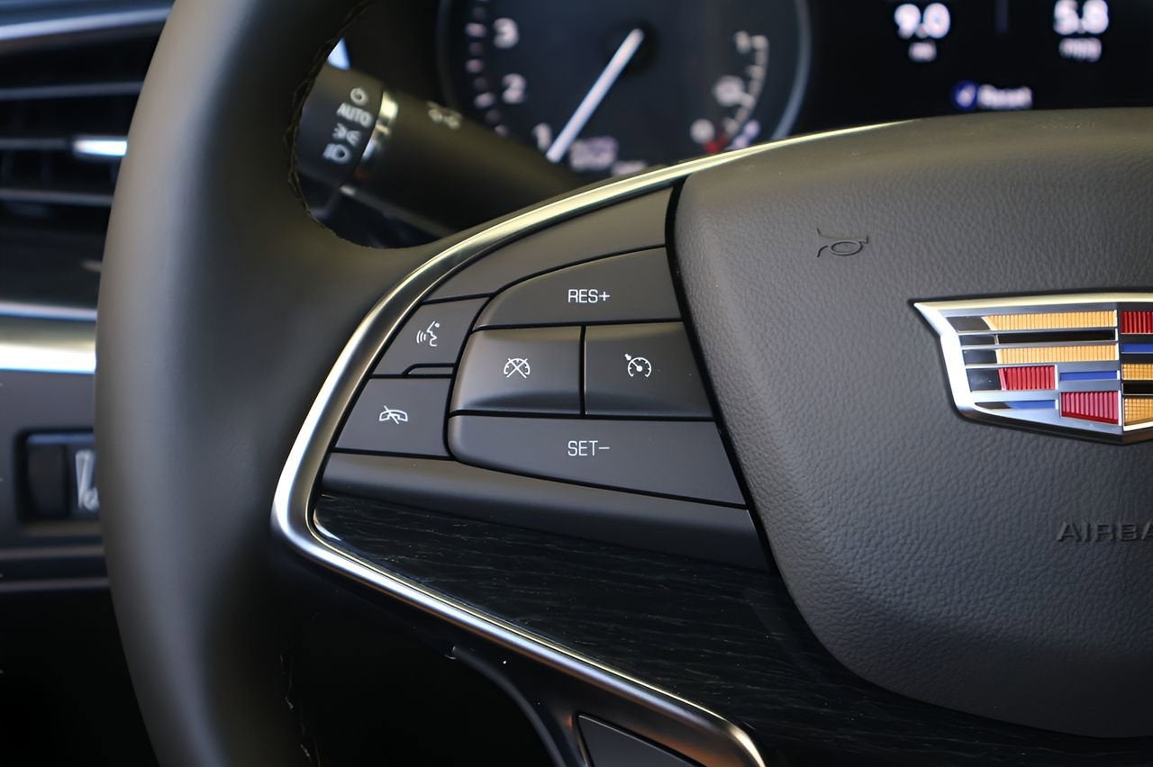 2026 Cadillac XT5 Premium Luxury