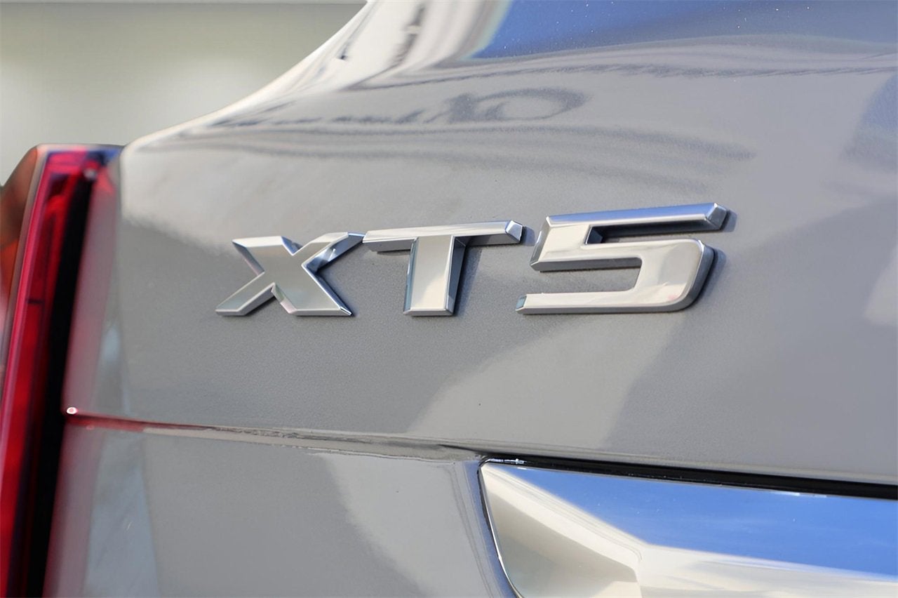 2025 Cadillac XT5 Premium Luxury