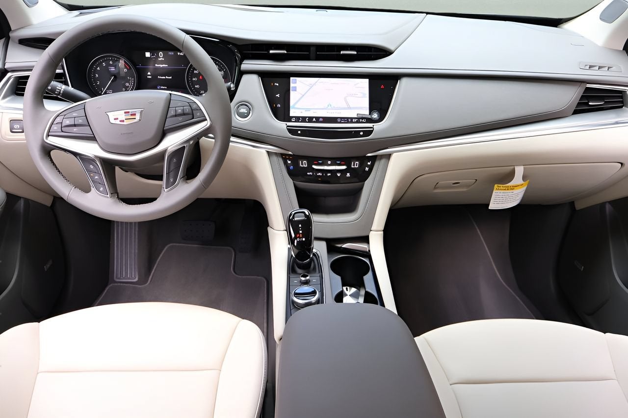 2026 Cadillac XT5 Premium Luxury