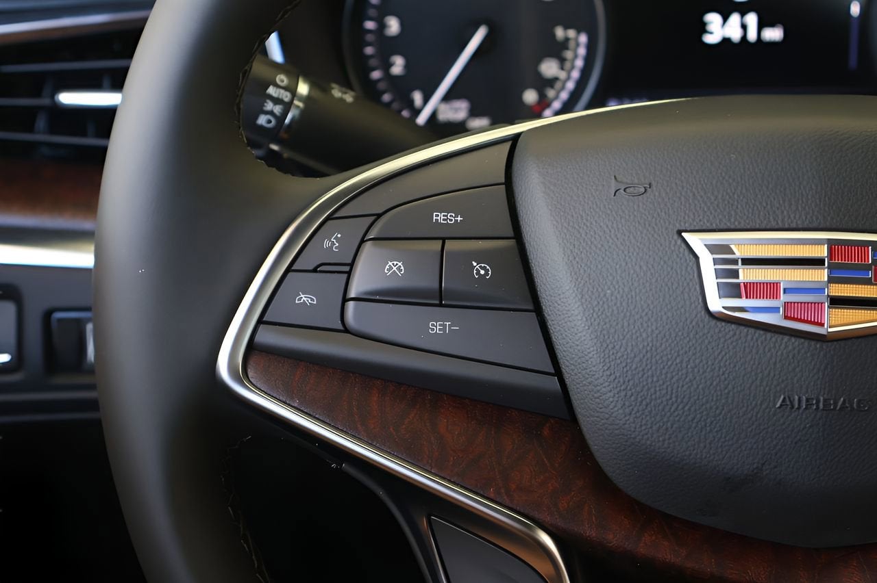 2026 Cadillac XT5 Premium Luxury