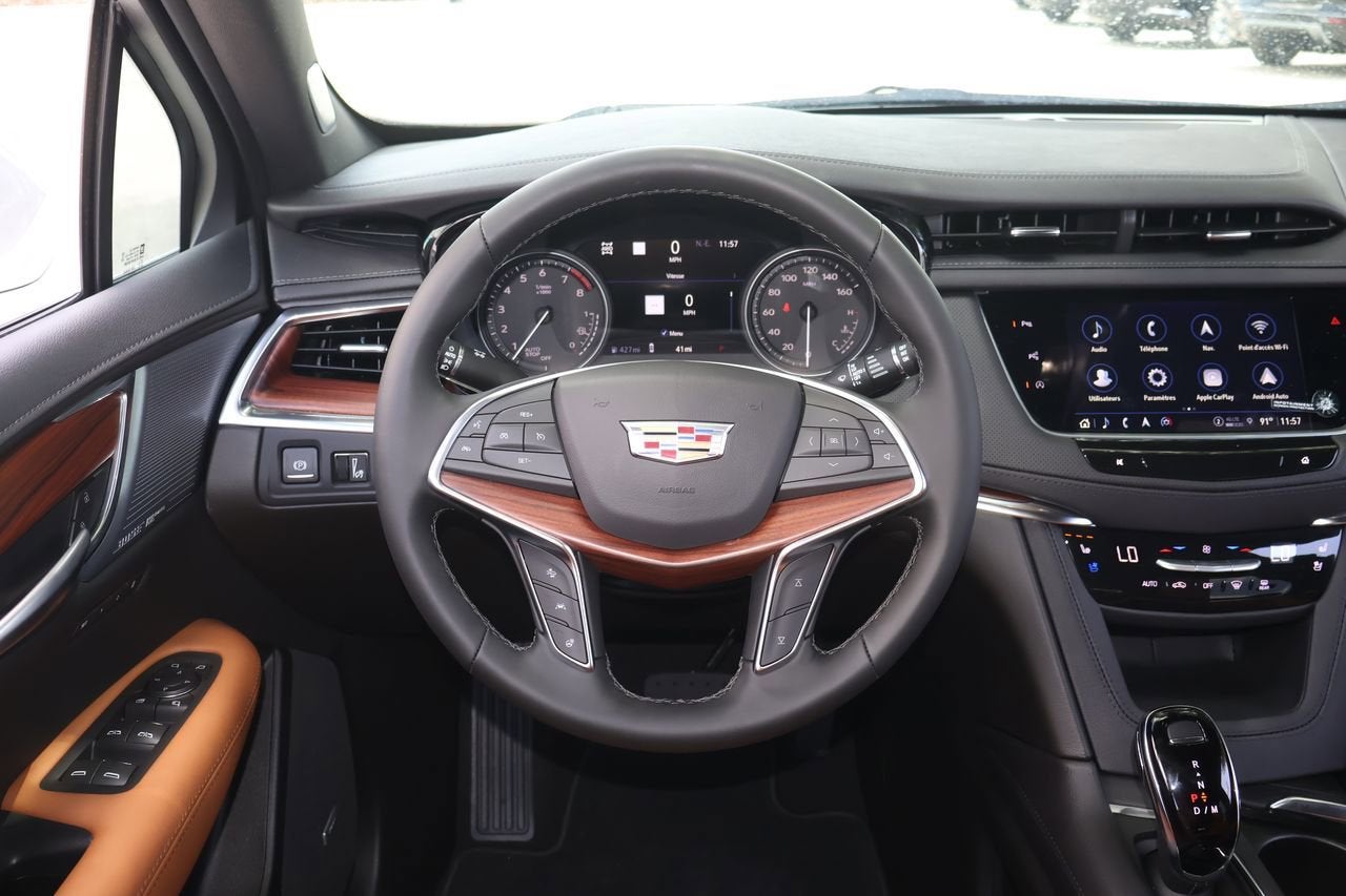 2026 Cadillac XT5 Premium Luxury