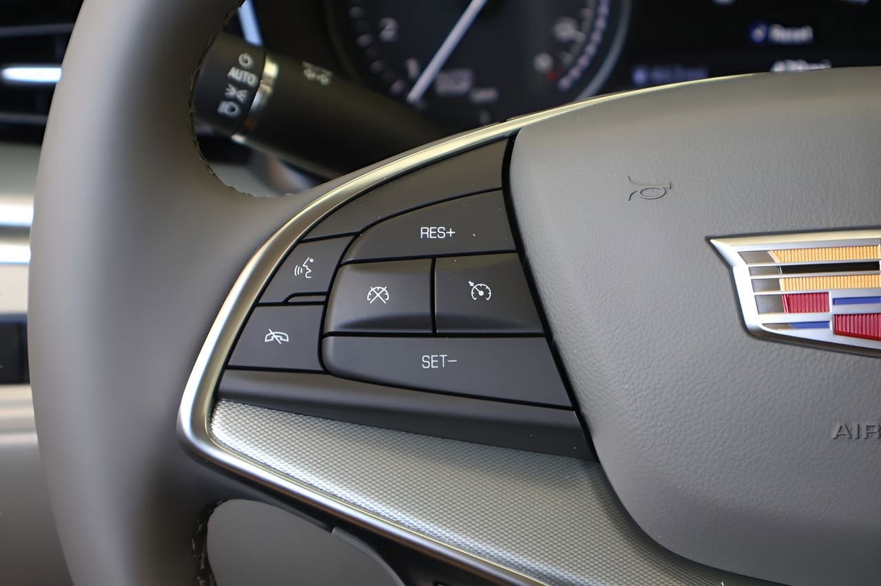 2026 Cadillac XT5 Premium Luxury