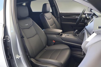 2025 Cadillac XT5 Sport