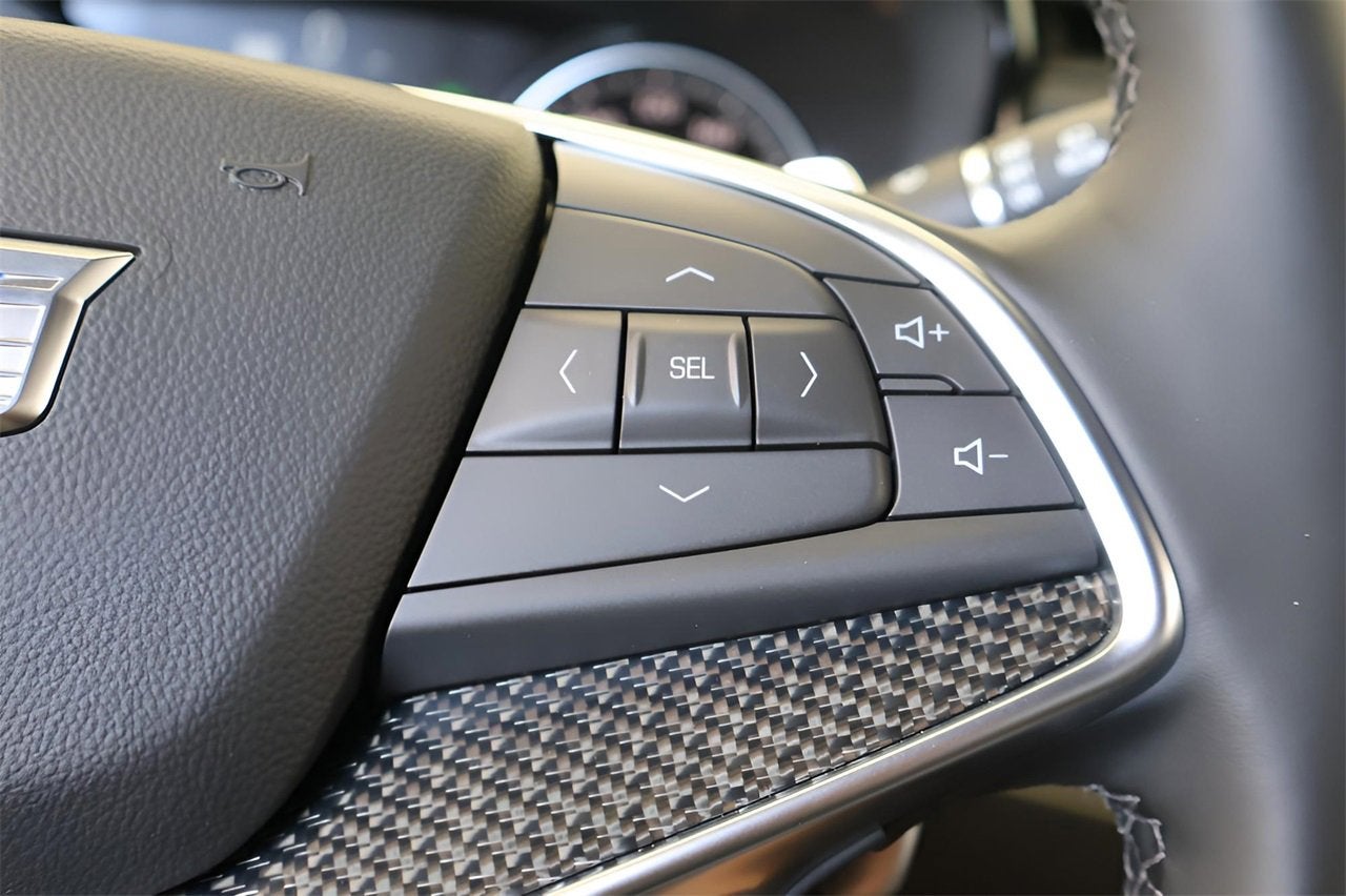 2025 Cadillac XT5 Sport