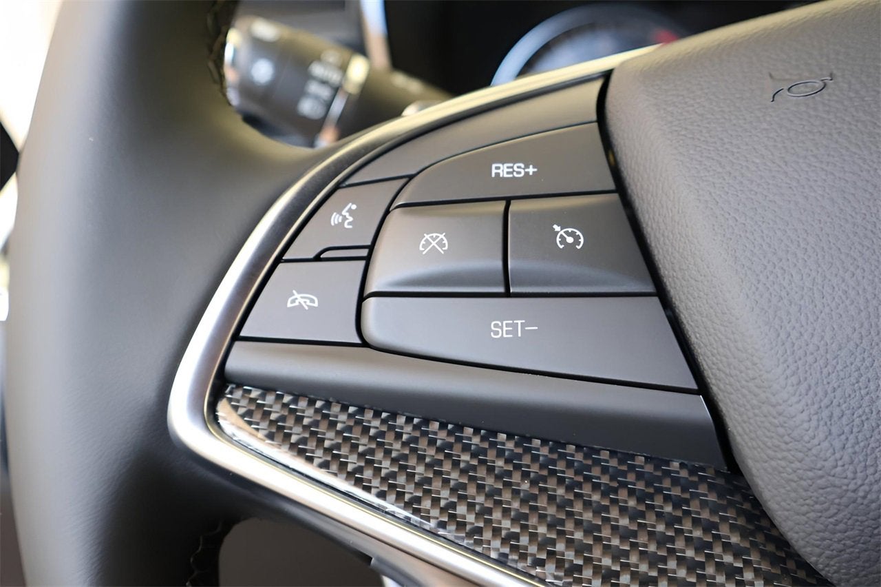 2025 Cadillac XT5 Sport