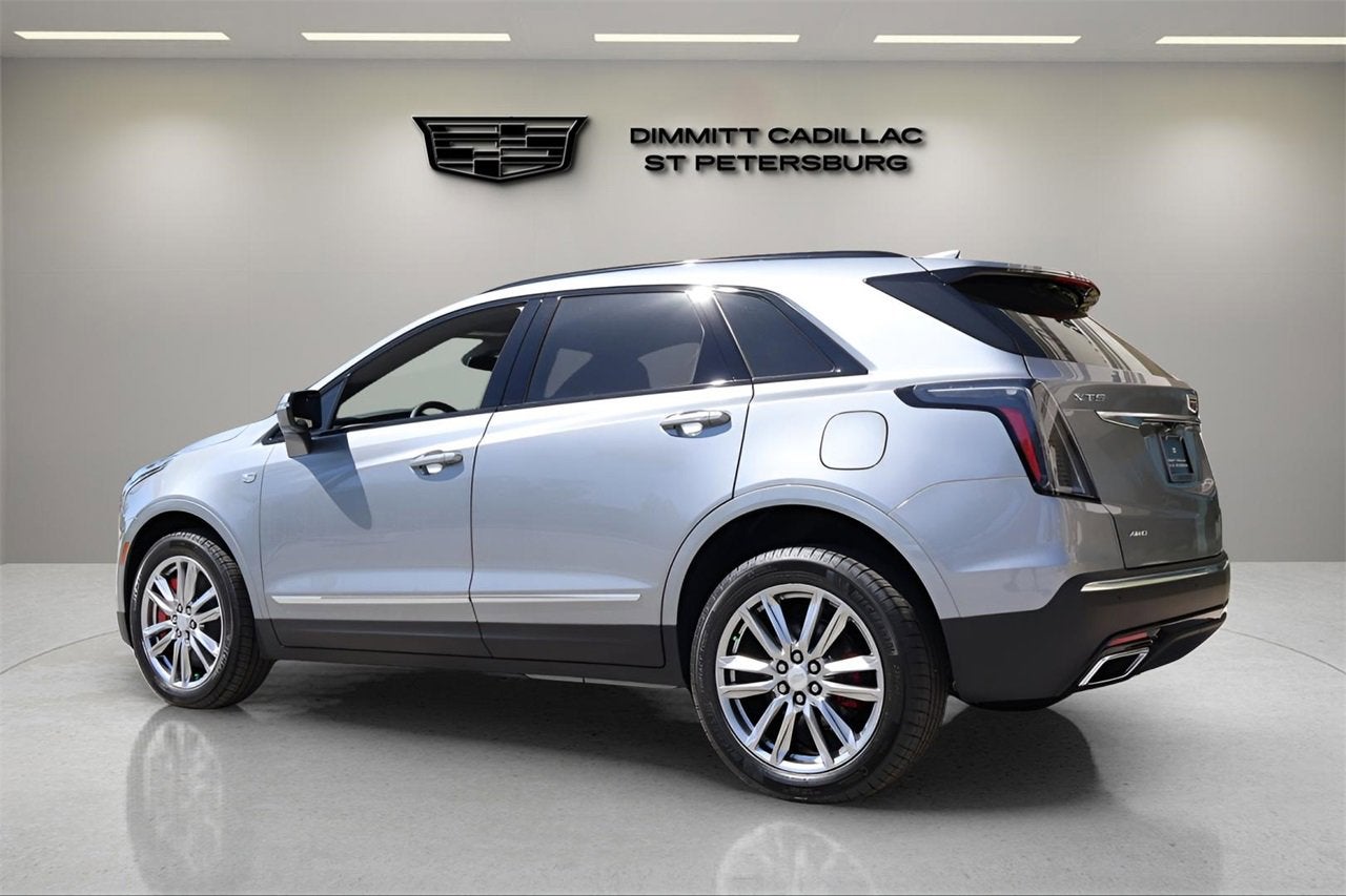 2025 Cadillac XT5 Sport