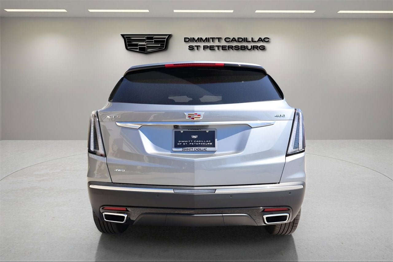 2025 Cadillac XT5 Sport