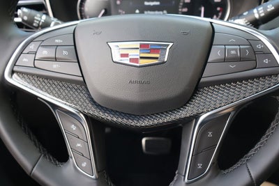 2025 Cadillac XT5 Sport