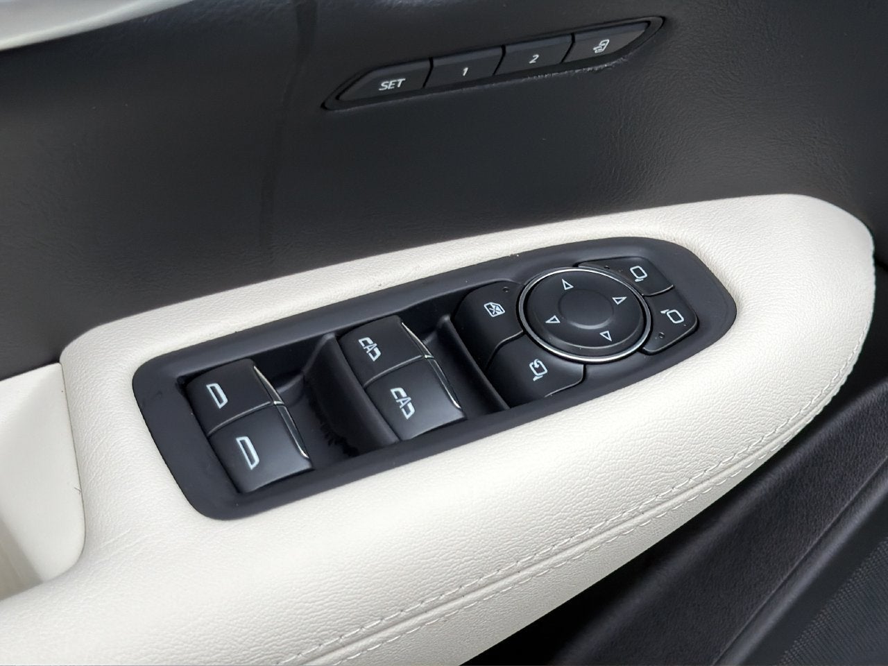 2026 Cadillac XT5 Sport
