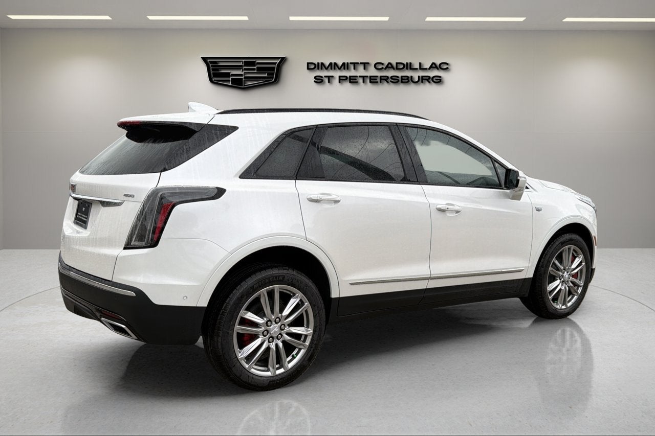 2026 Cadillac XT5 Sport