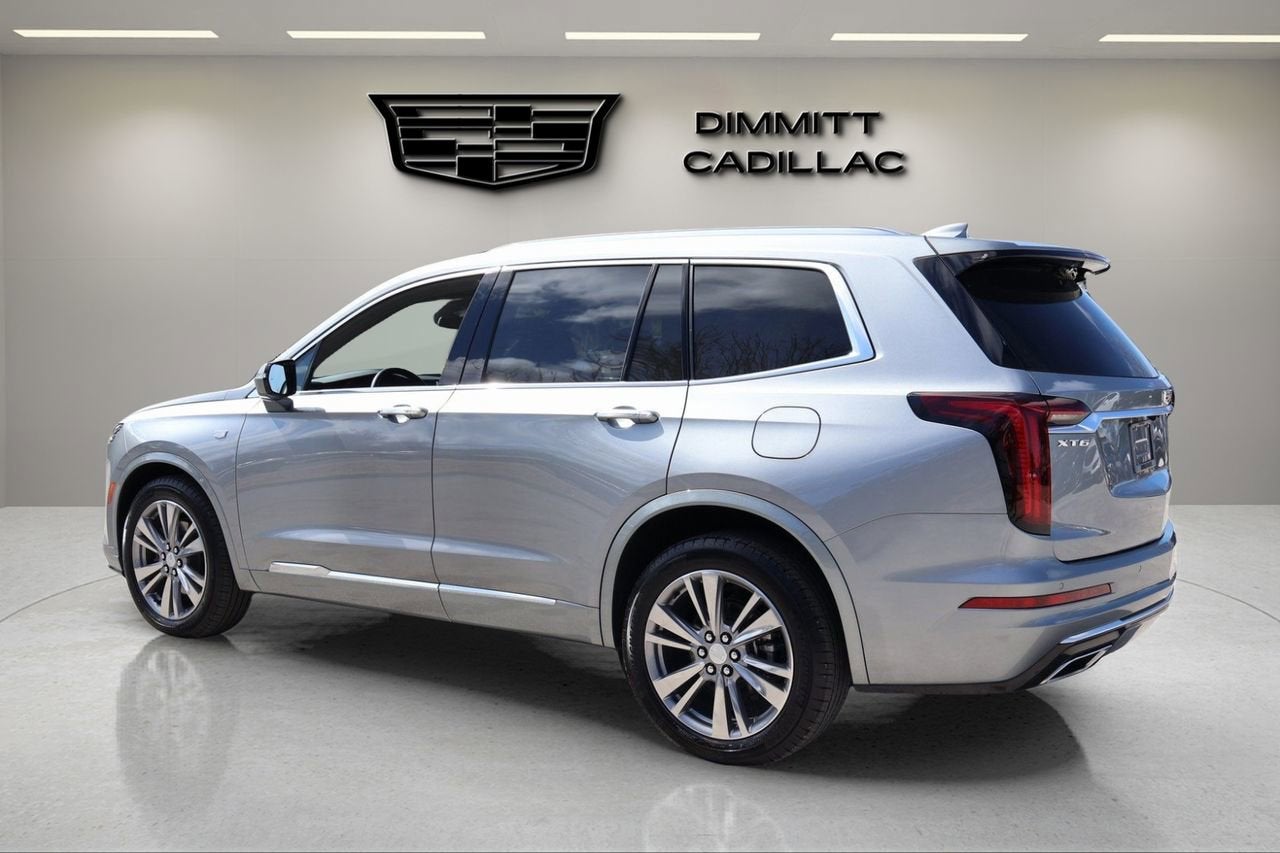 2025 Cadillac XT6 Premium Luxury
