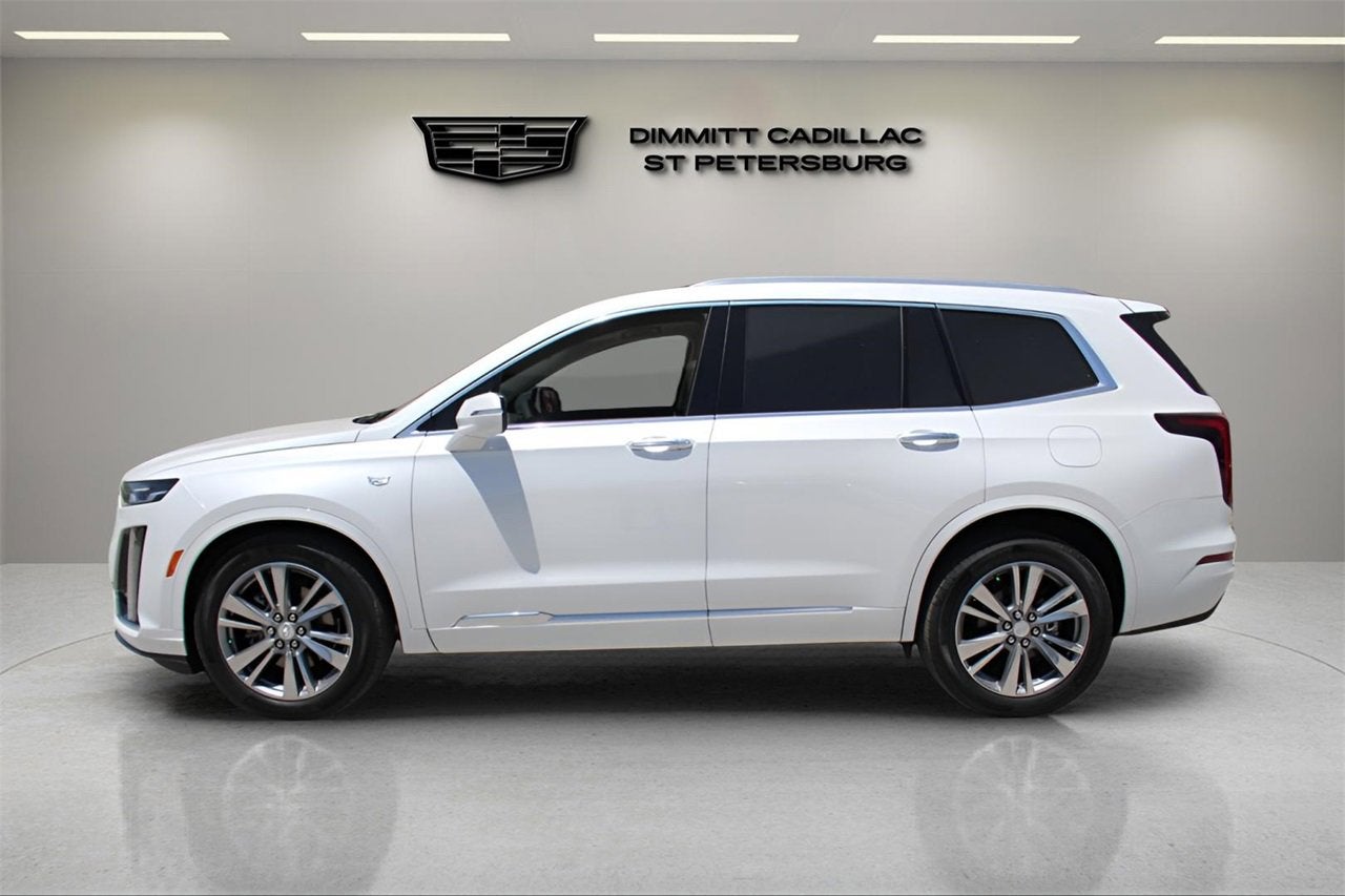 2025 Cadillac XT6 Premium Luxury