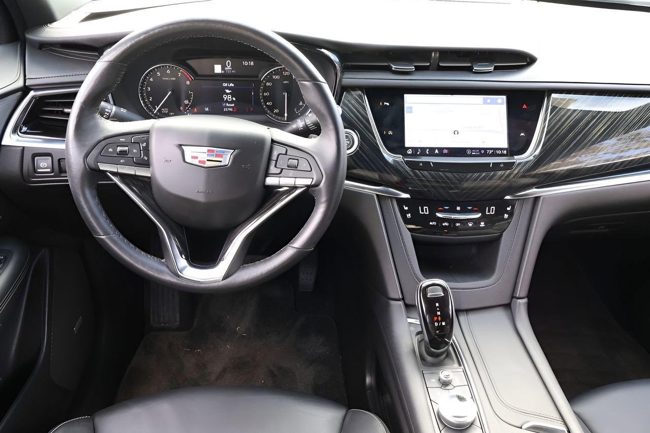 2023 Cadillac XT6 Premium Luxury