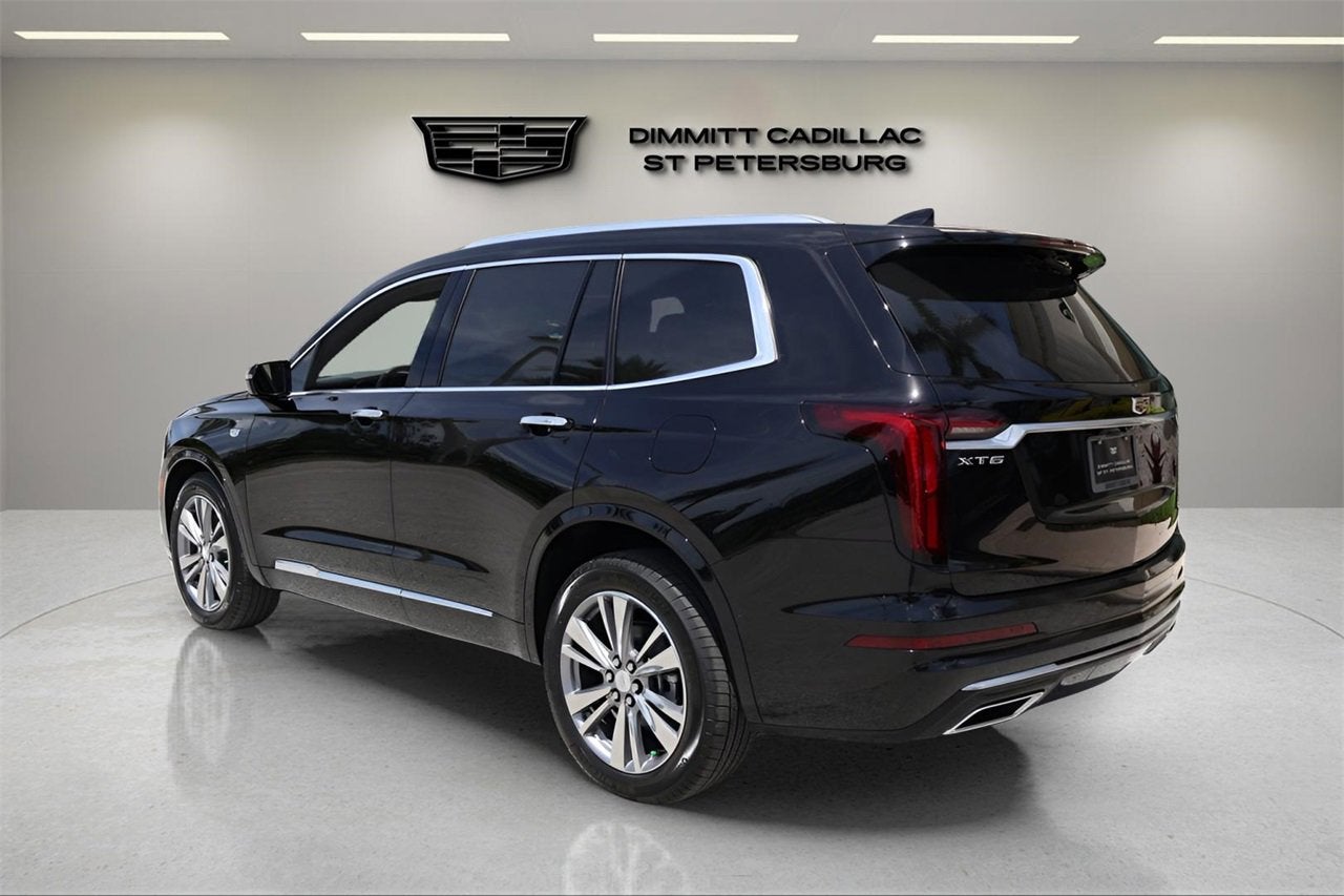 2025 Cadillac XT6 Premium Luxury