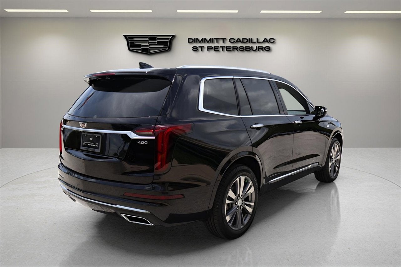 2025 Cadillac XT6 Premium Luxury