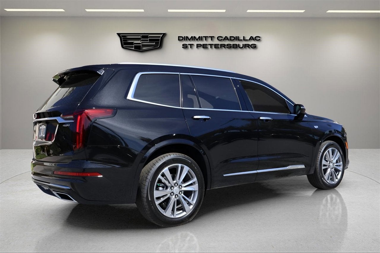 2025 Cadillac XT6 Premium Luxury