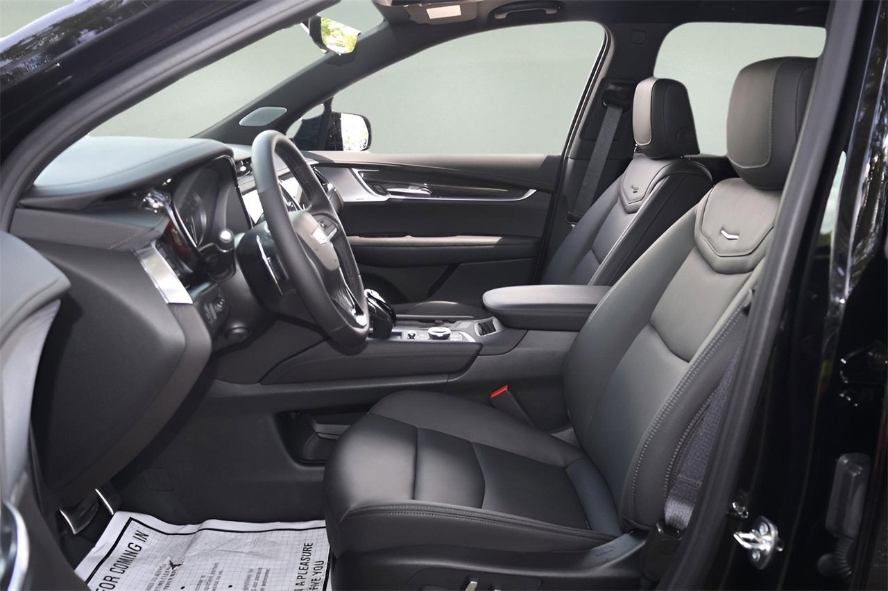 2025 Cadillac XT6 Sport