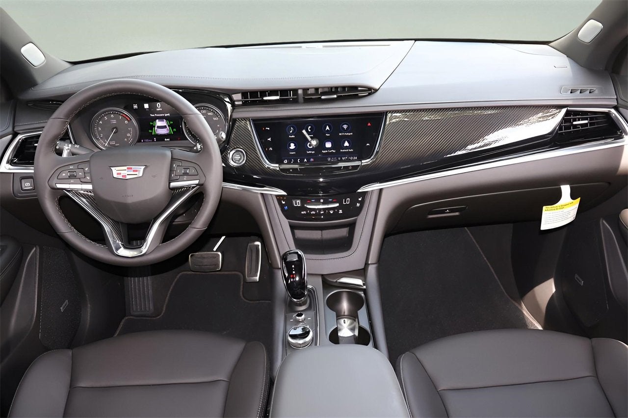 2025 Cadillac XT6 Sport