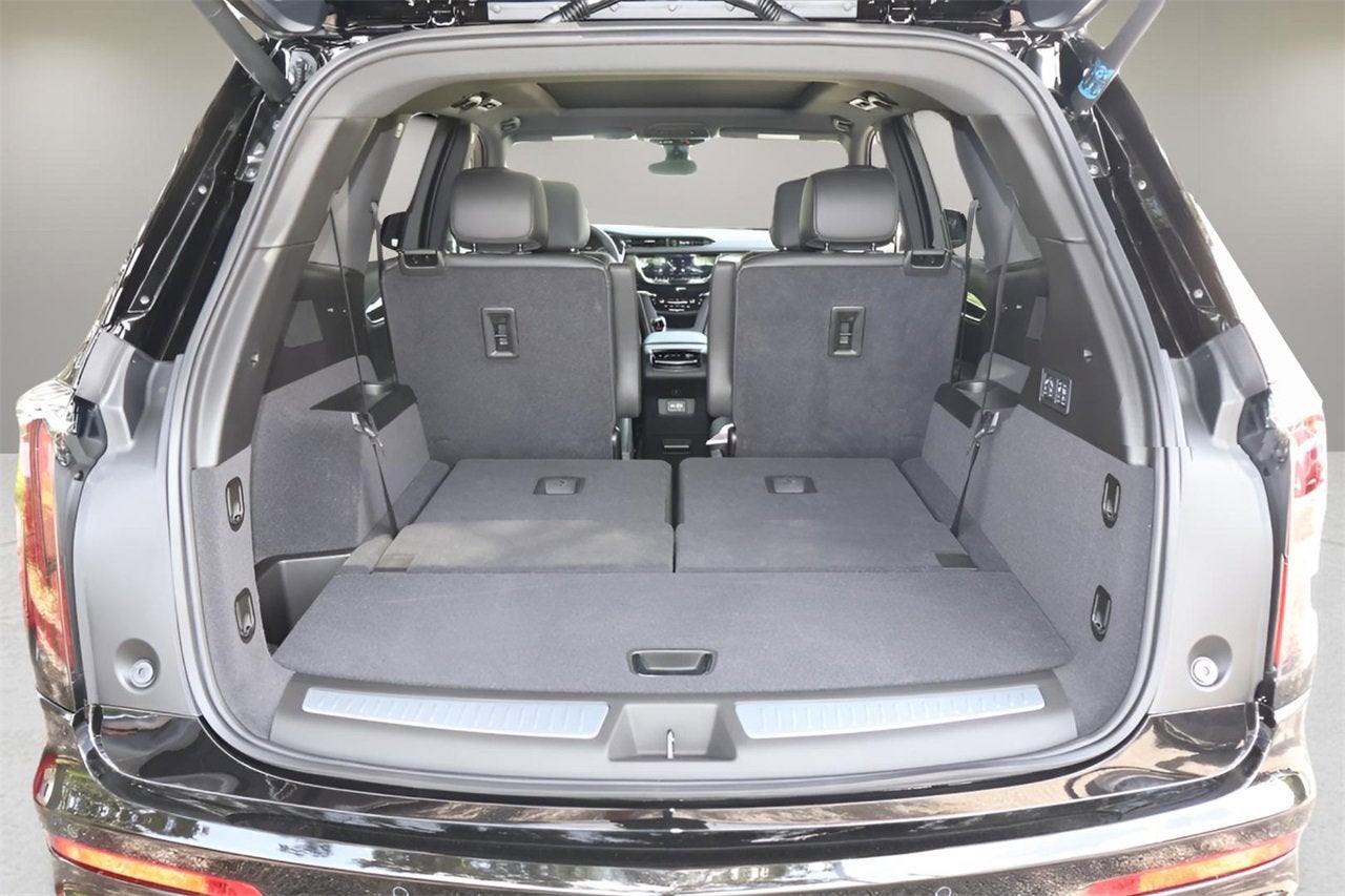 2025 Cadillac XT6 Sport