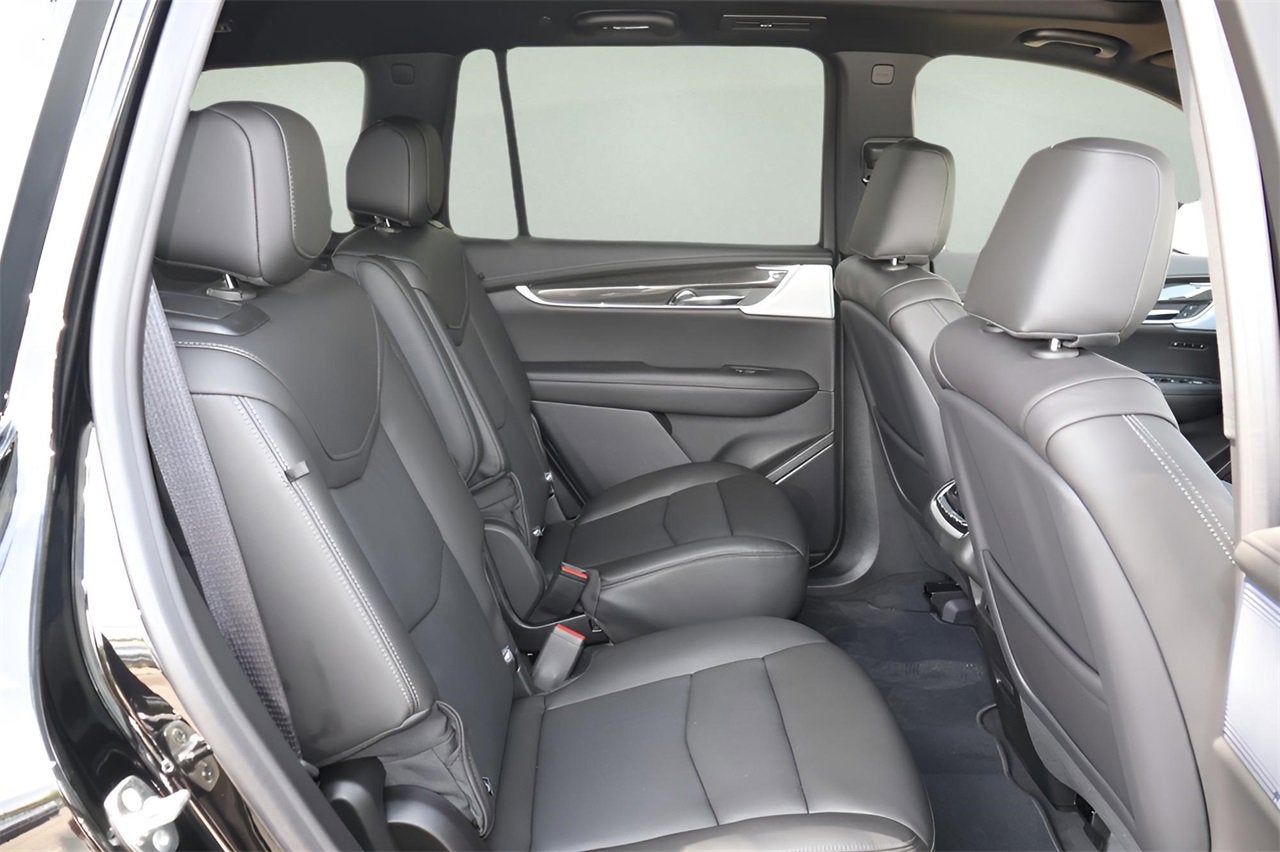 2025 Cadillac XT6 Sport