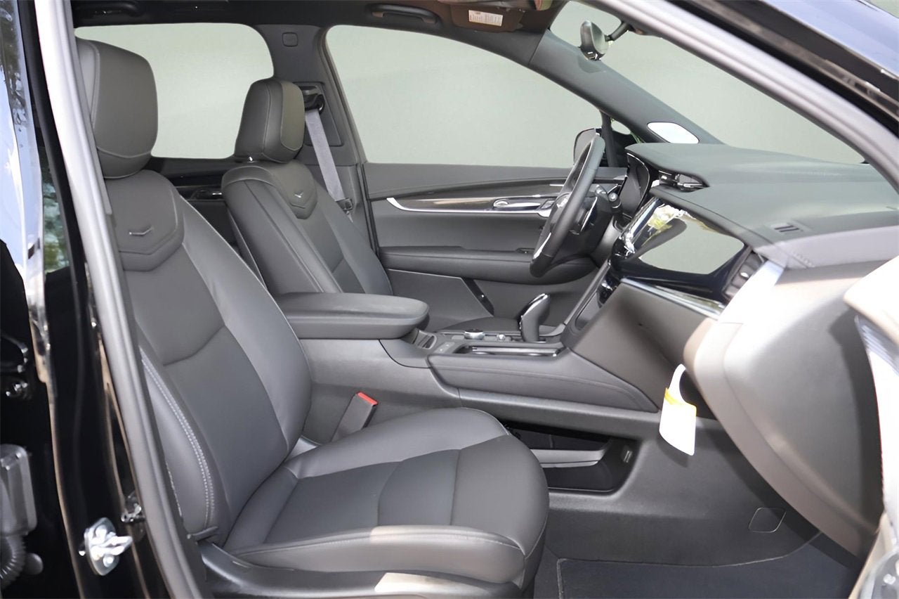 2025 Cadillac XT6 Sport