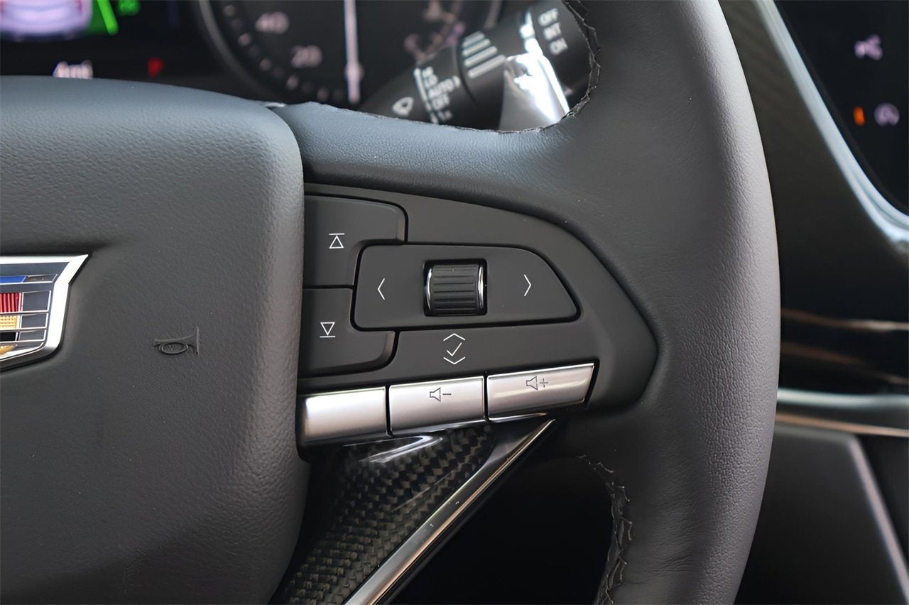 2025 Cadillac XT6 Sport